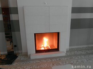 Облицовка DROMOND, светлый стонелит + топка CRISTAL 90 (EdilKamin)